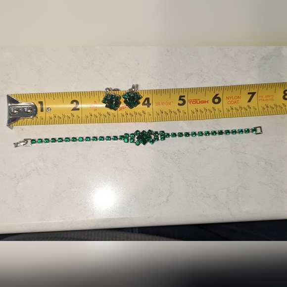 Vintage set emerald green bracelet and earrings - Picture 7 of 8